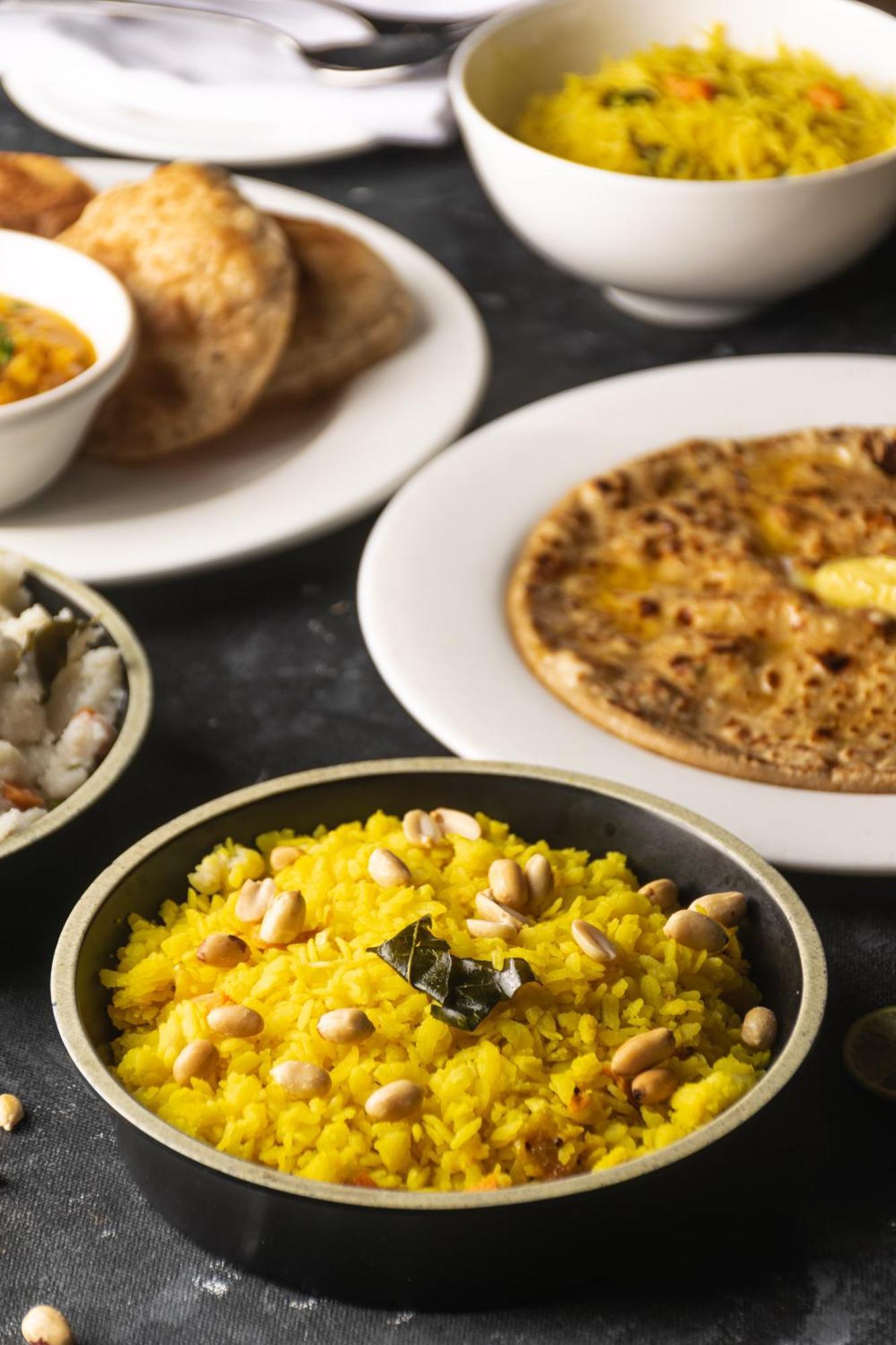 Hotel Doubletree By Hilton Gurugram Baani Square Gurgaon Esterno foto
